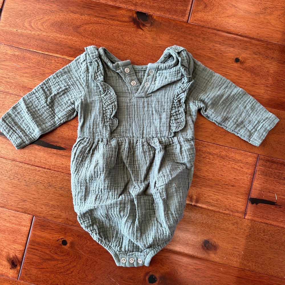 Green Ruffled Kids One Piece - Picture 2 of 3